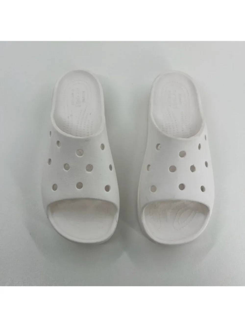 Crocs Classic Platform Slide Sandals Women US 9 Lightweight Chunky Slip On White